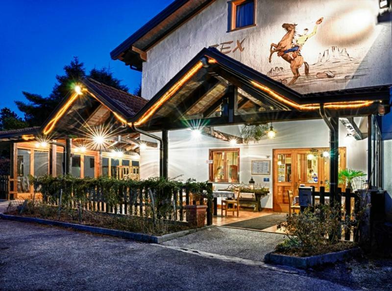 바타로 Botton D'Oro Delle Dolomiti B&B 외부 사진